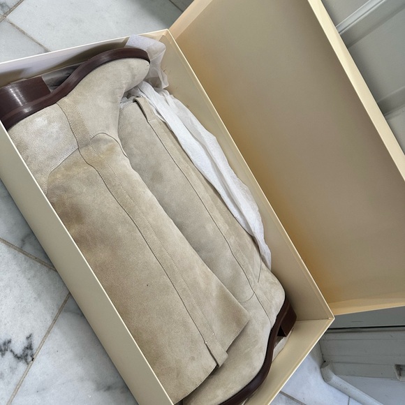 Sezane Bridget Bottes Low Suede Women's Boots. - Picture 6 of 9